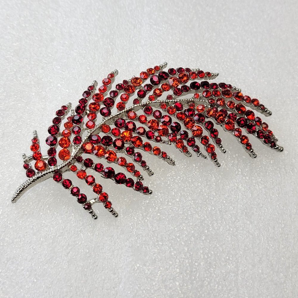 Red Rhinestone Leaf Brooch - Picture 4 of 13